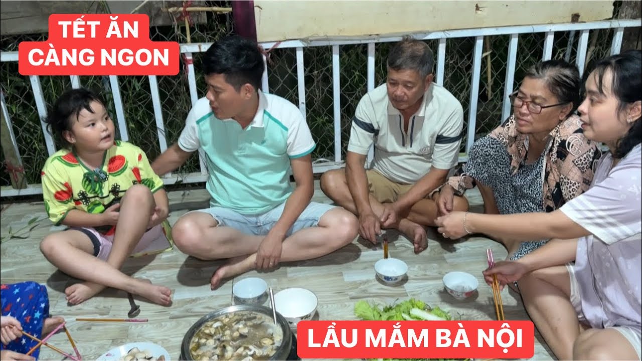 Tết có nhiều món ngon nhưng Trà Sữa vẫn không quên lẩu mắm của bà nội| Khương Dừa Con