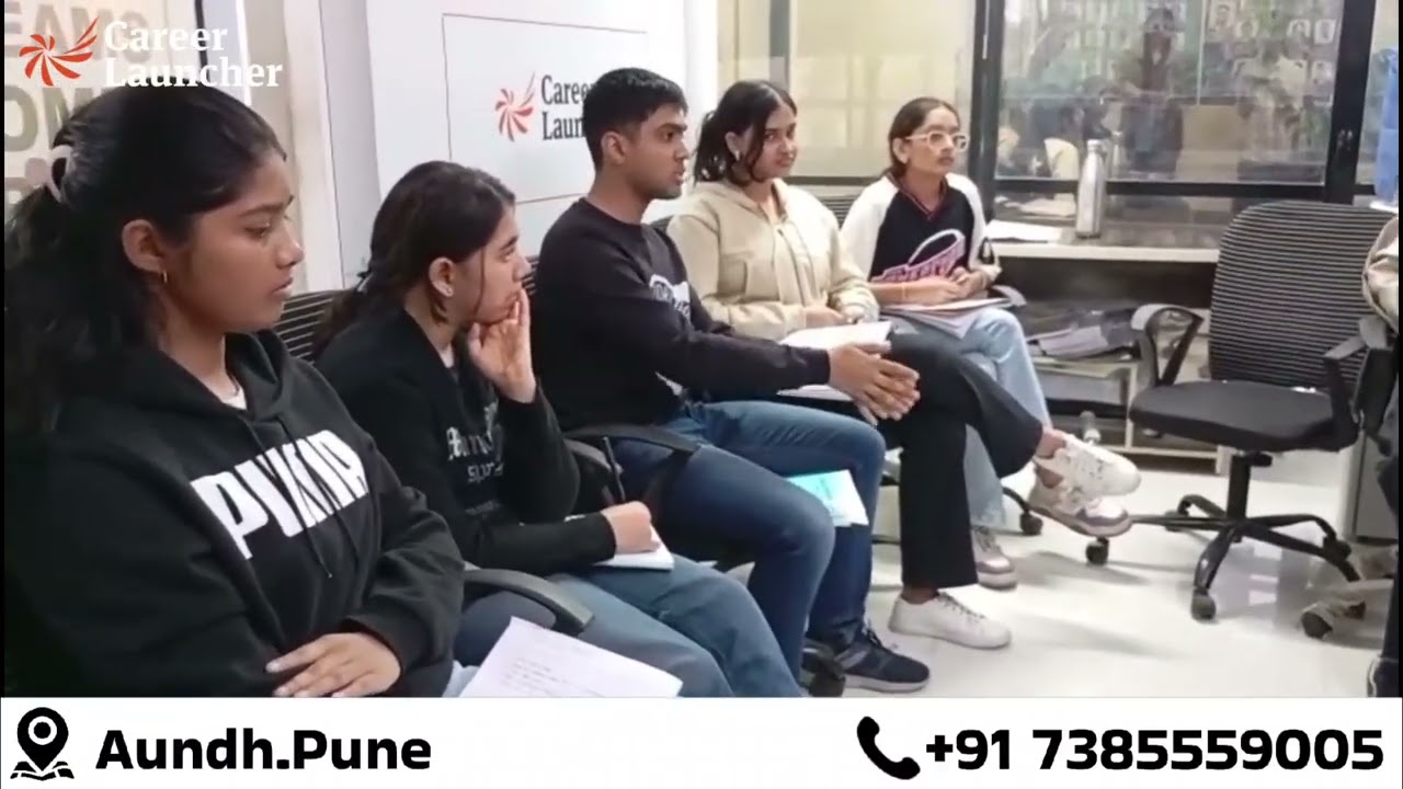 Students enjoying Group Discussion Activity at Career Launcher Pune -Aundh