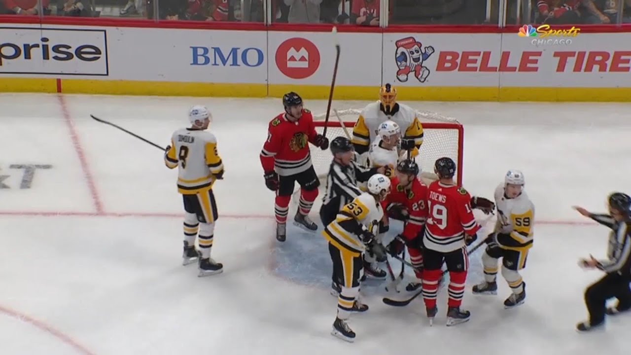 Teddy Blueger Spears Philipp Kurashev During Scrum