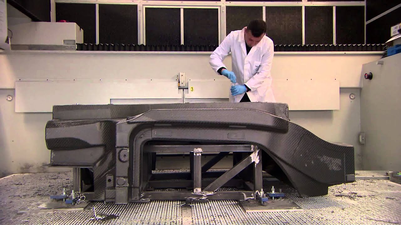 Alfa Romeo 4C: Technology & Architecture - Carbon Chassis
