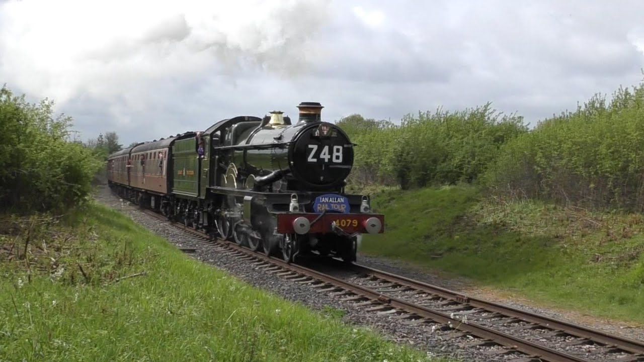 4079 Pendennis Castle and 6999 Capel Dewi Hall - Z48 Remembered on the GWSR - 09/05/2023