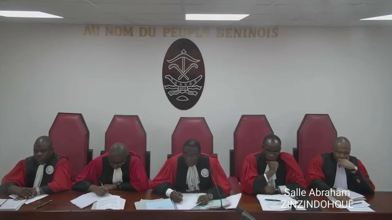 Incroyable 😳, il attaque devant la Cour sa propre décision après avoir perdu son siège.