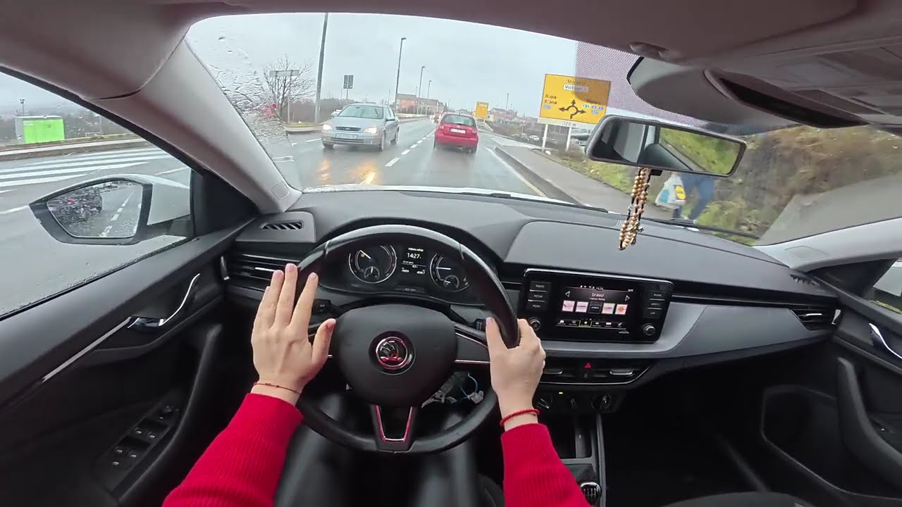 2020 ŠKODA SCALA 1,0 TSI RAINNY TEST DRIVE POV #subscribe #testdrive