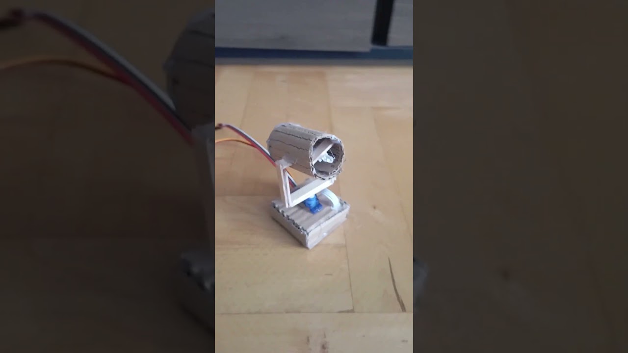Mini moving head