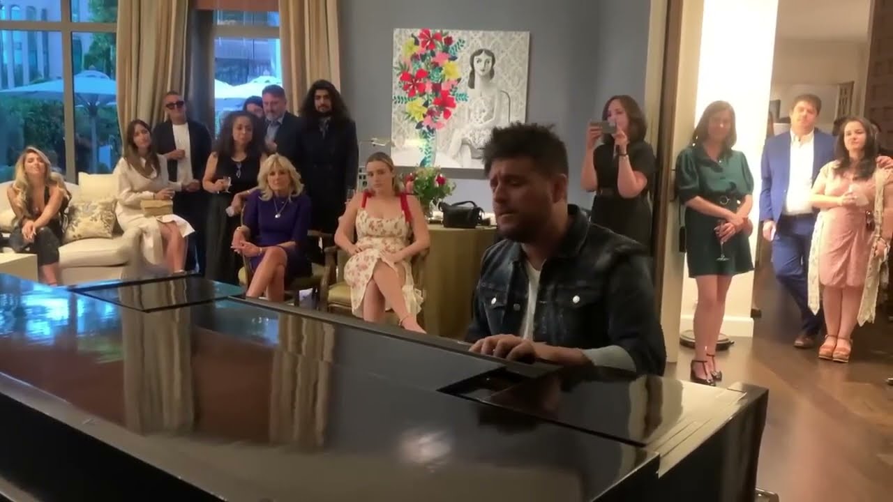 @pablolopezpiano  tocando “el patio” frente a Jill Biden