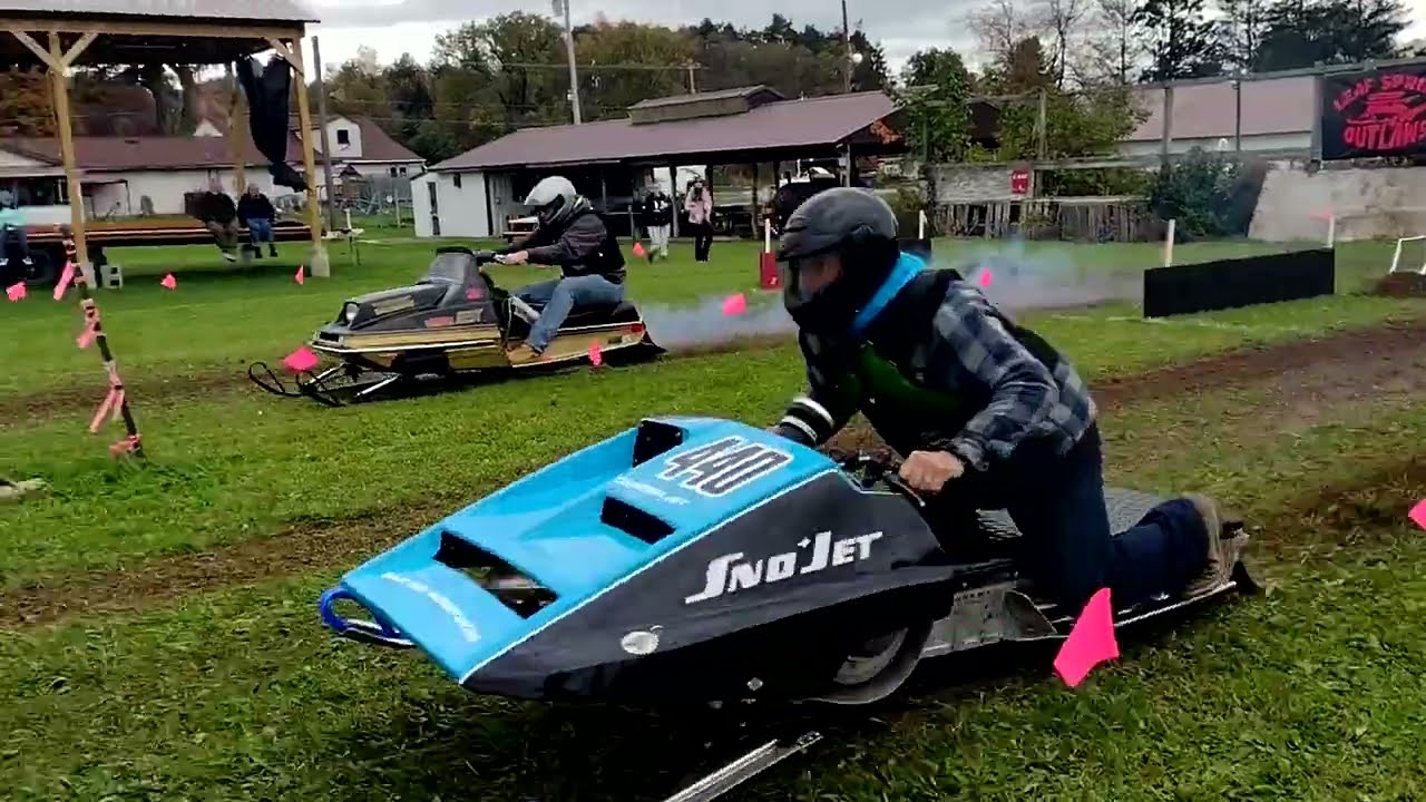 Leaf Spring Outlaws at Matts Place