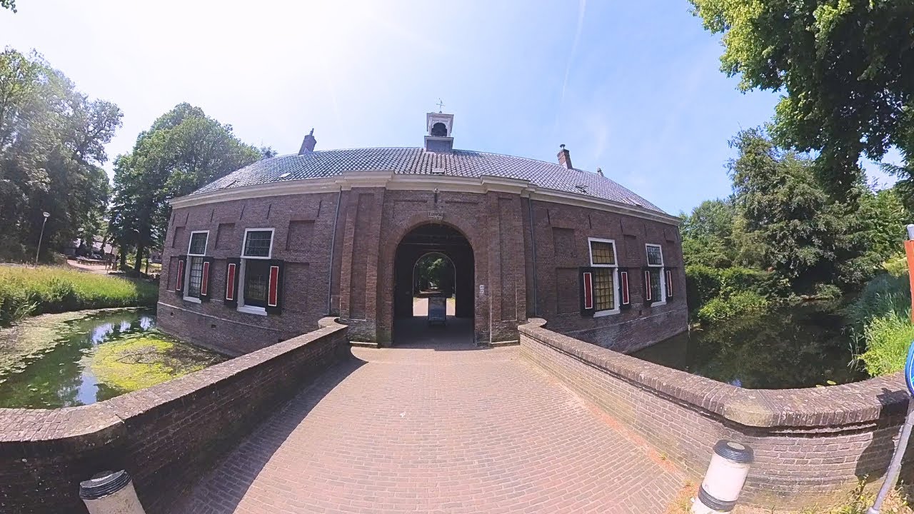 Een andere kijk op . . . . Buitenplaats Elswout (Met een 