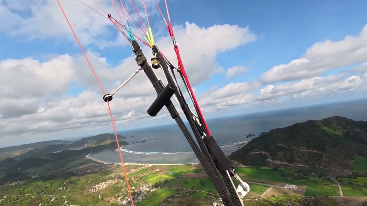 Paragliding - Sky Lancing Lombok - DJI Action 5 Pro - Gin Explorer 2 - 1080p24