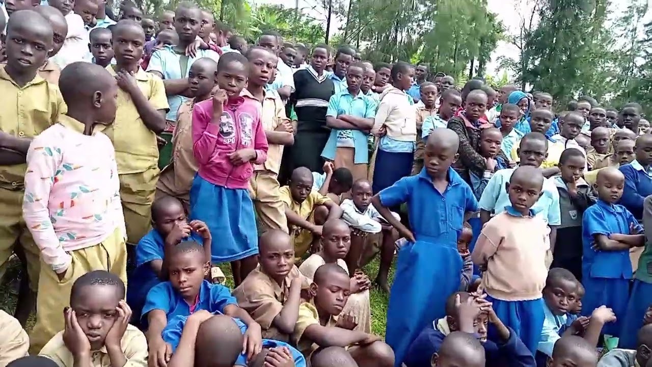 Kwibuka abarimu n'abanyeshuri bazize jenoside yakorewe abatutsi mu 1994 mu murenge wa Kabagali