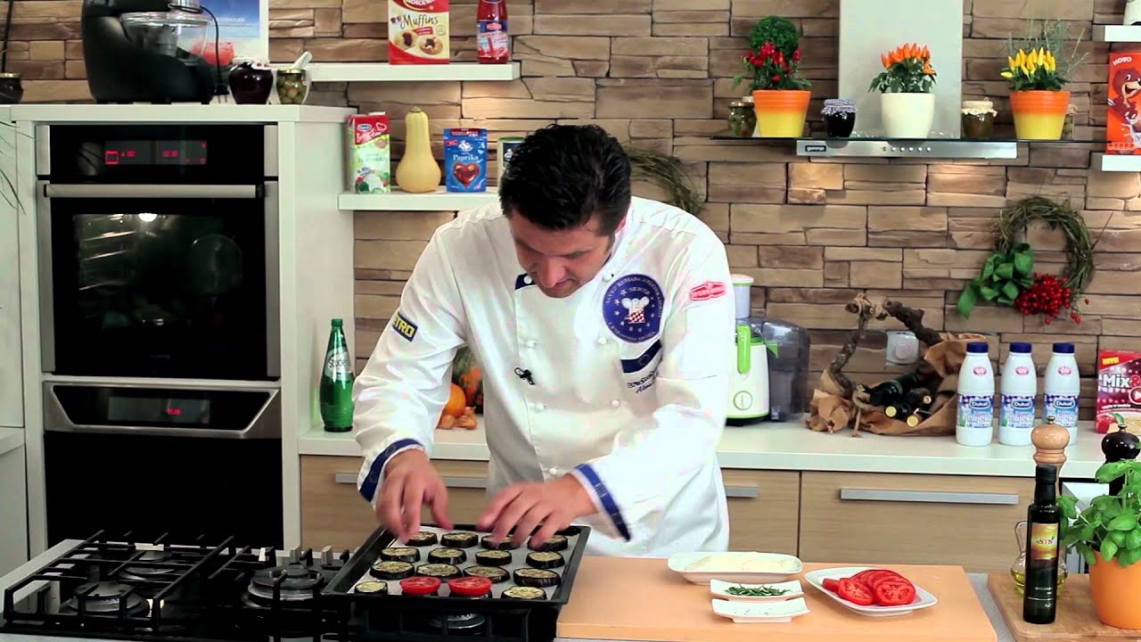 Patlidžan s rajčicom i mozzarellom