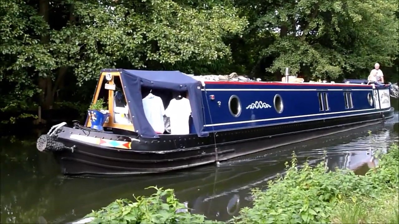 A Walk By The River Wey