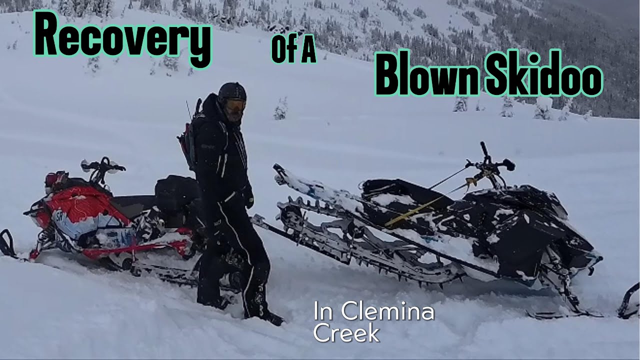 Поиски упавшего снегохода Skidoo в ручье Клемина.