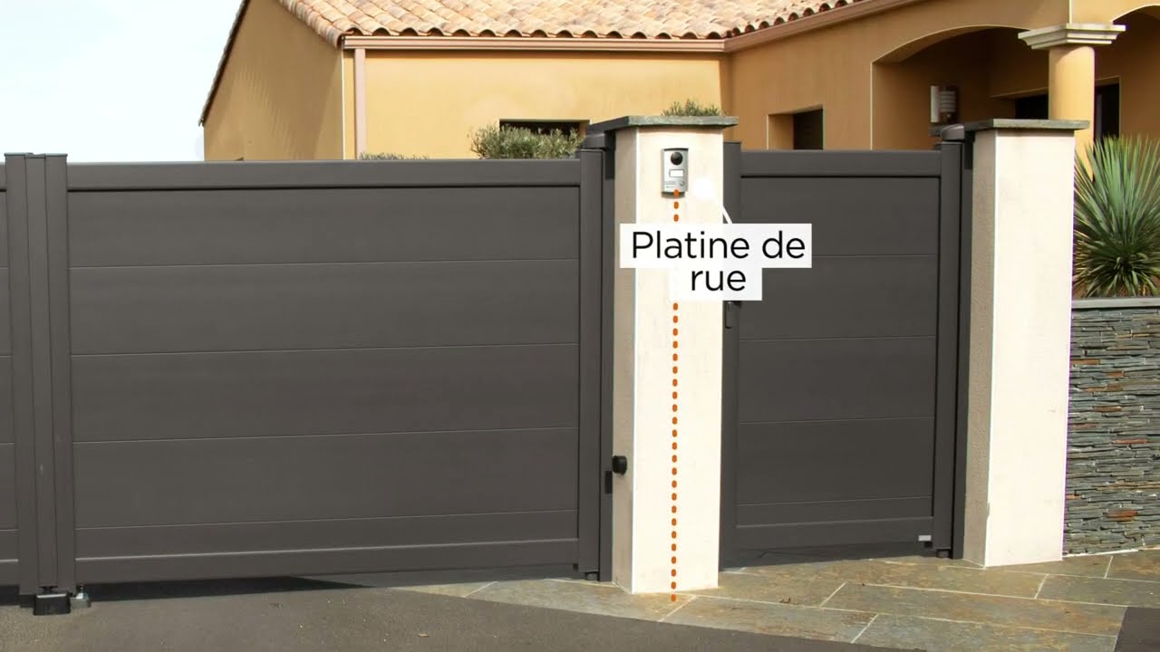 Pr&eacute;sentation interphone vid&eacute;o connect&eacute; filaire SCS SENTINEL VisioDoor Wi-Fi PVF0053