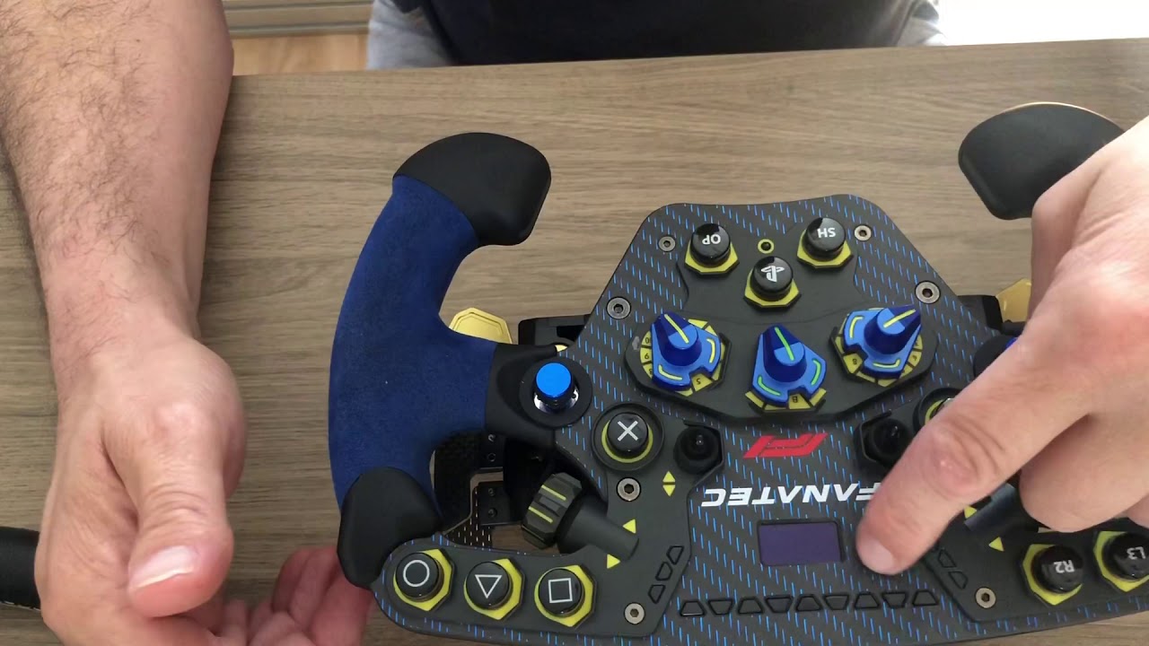 Test Fanatec Palettes magnétiques Direct Drive Podium Racing Wheel PS4