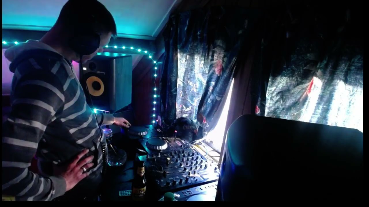 early hardstyle set feb 2026  Trentelmaniac