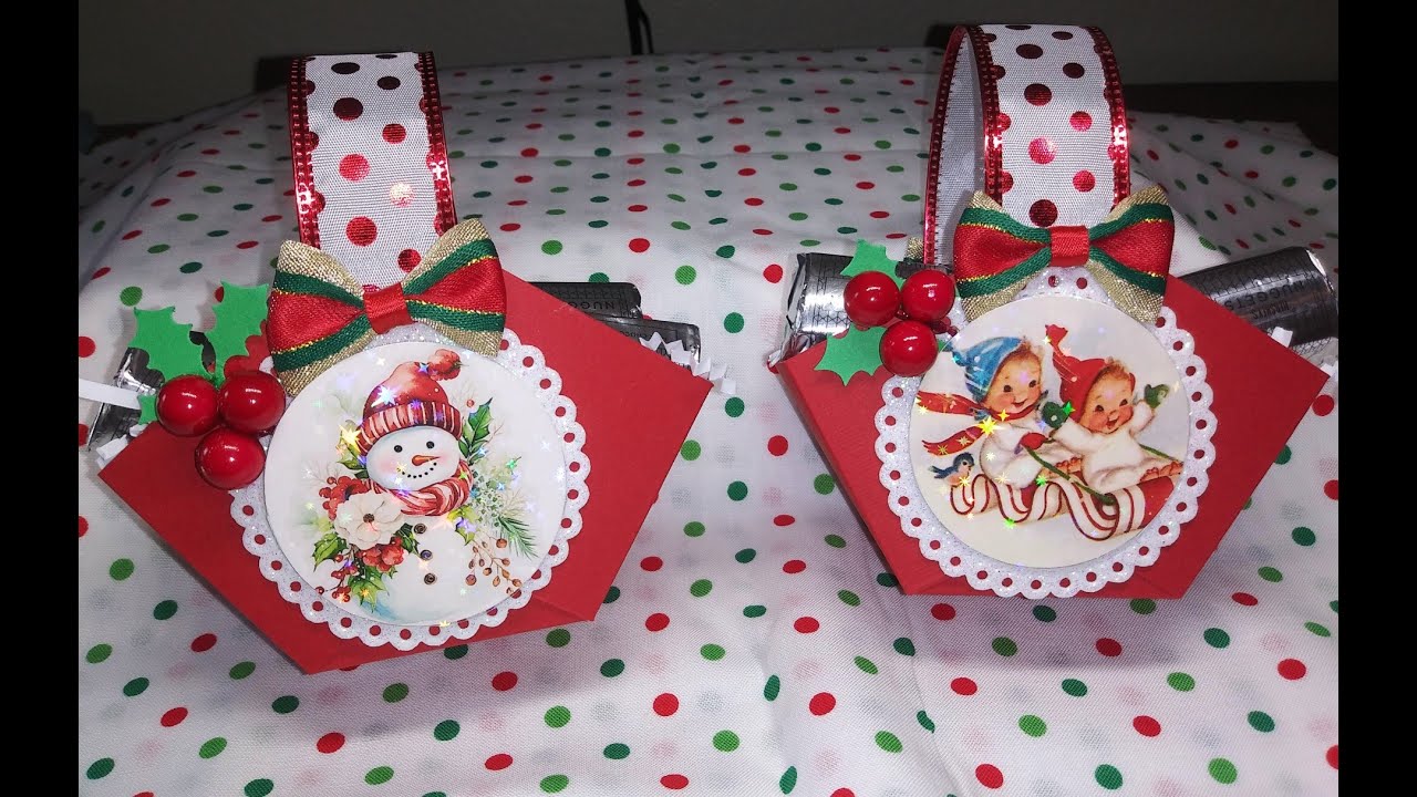 Make Easy & Adorable Christmas Basket Treat Holders!
