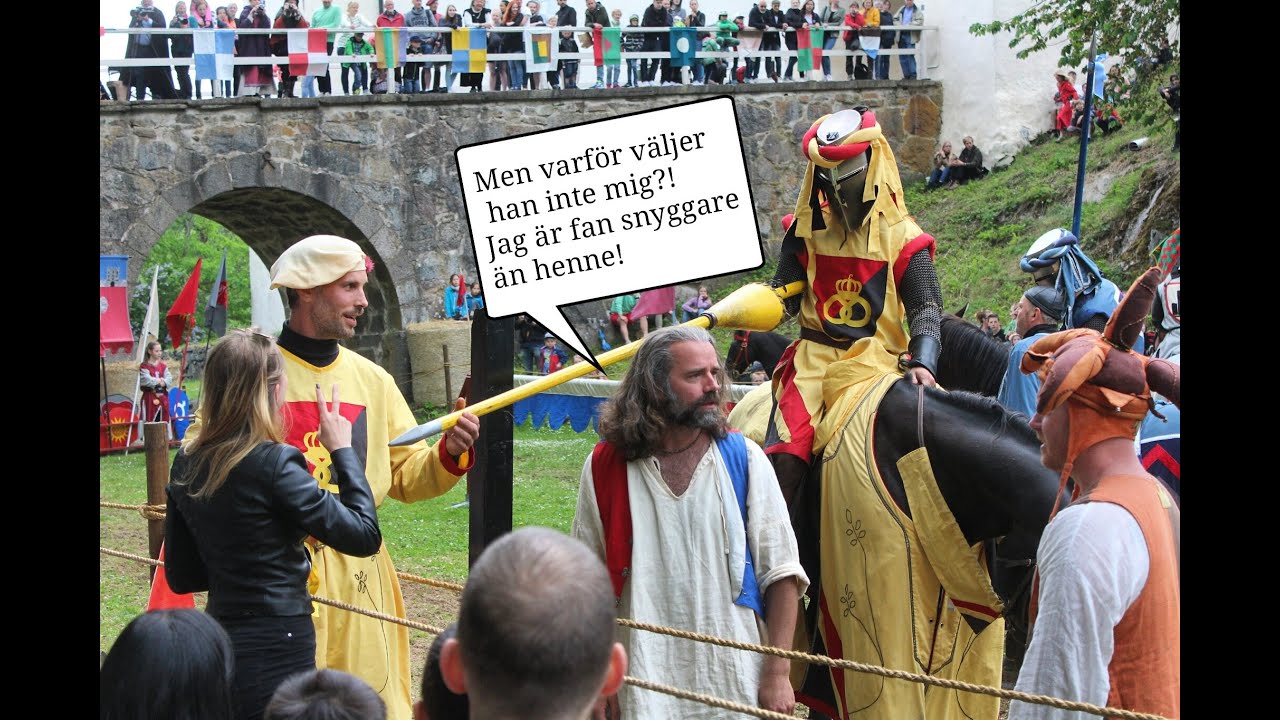 Ekenäs gycklarna värmer upp publiken - Riddarspelen