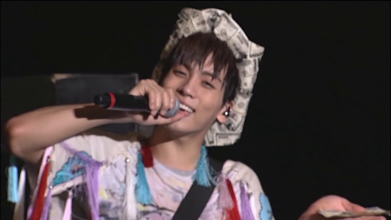 SHINee WORLD 2012 - TIE A YELLOW RIBBON ROUND THE OLD OAK TREE