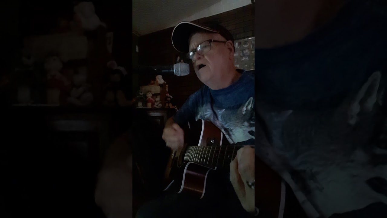 Lee Anderson practice on the guitar