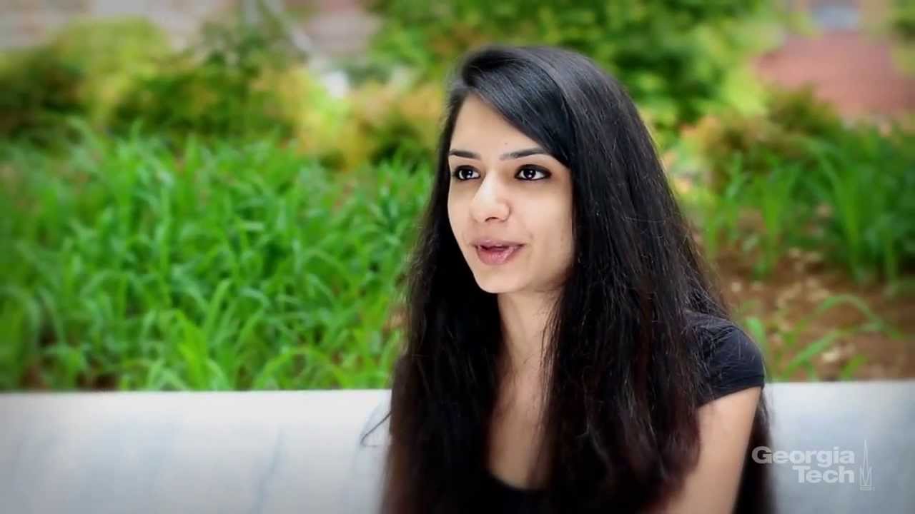 2013 Graduate Ayesha Patel