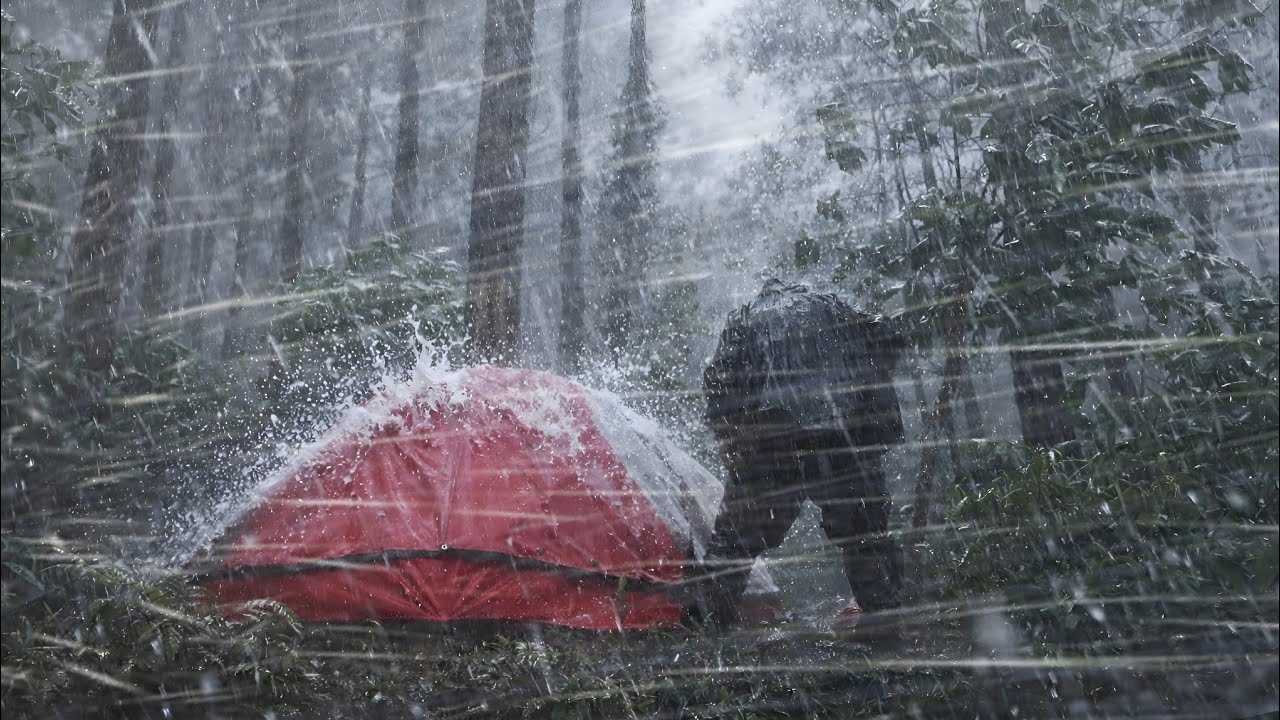 WORST CAMPING I EVER EXPERIENCED IN A RAIN STORM ‼️🌧 CAMPING IN A HEAVY RAIN