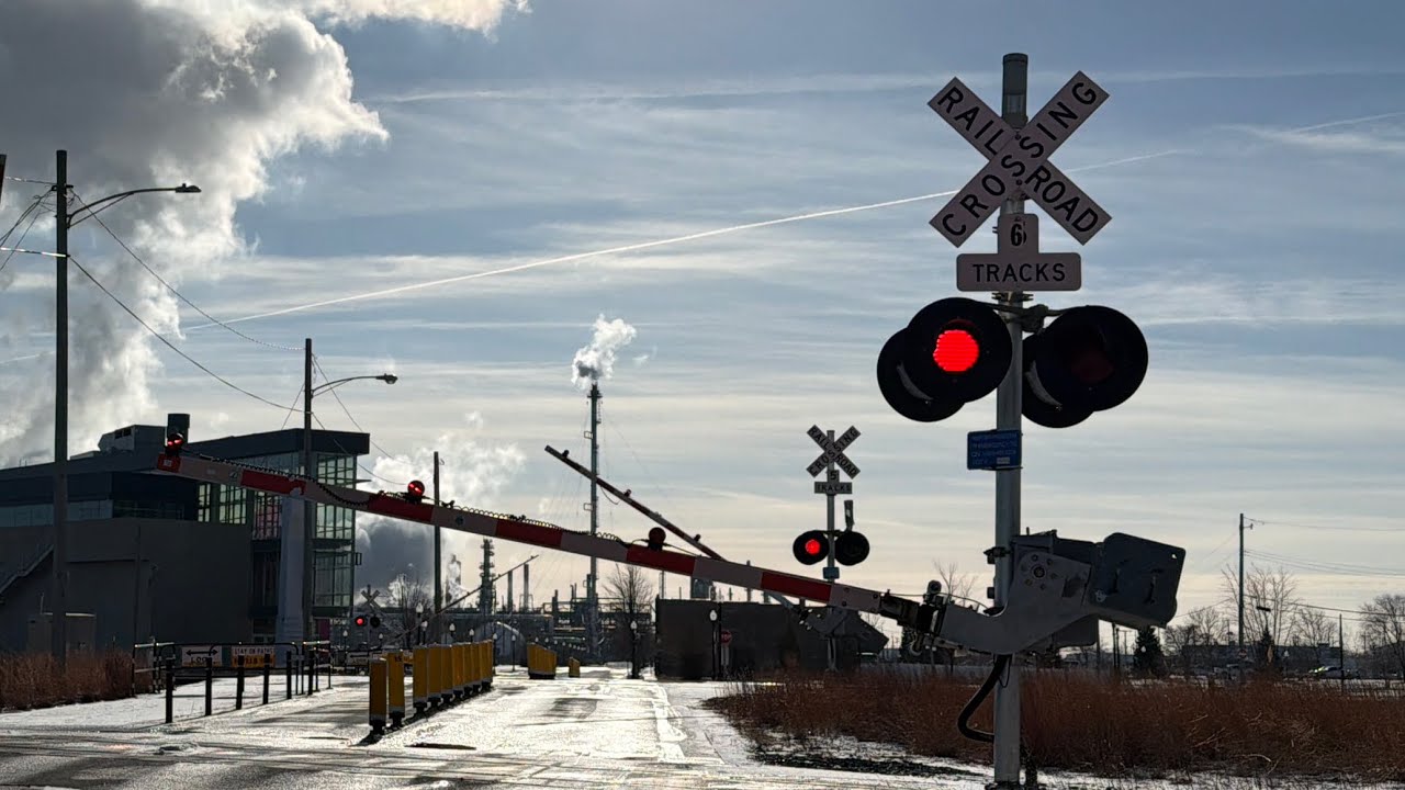 Massive 6 track railroad crossing on the NS Chicago Line at Front Street, Whiting IN