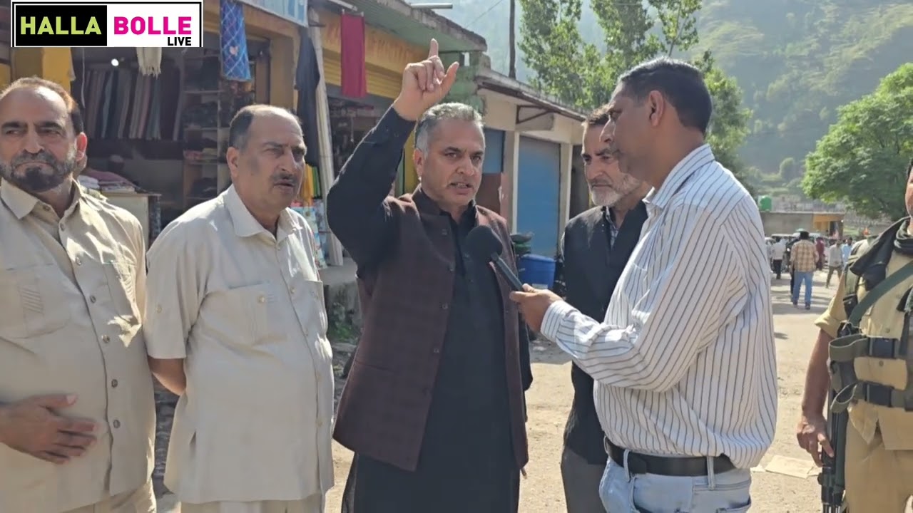 Shafiq Mir,EX BDC Buffliaz in exclusive conversation with Hallabole from SeriKhawaja in rally of BJP