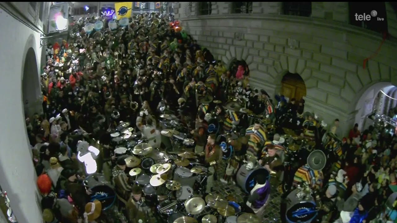 Rathaustreppe Fasnacht 2025 in Luzern Part II
