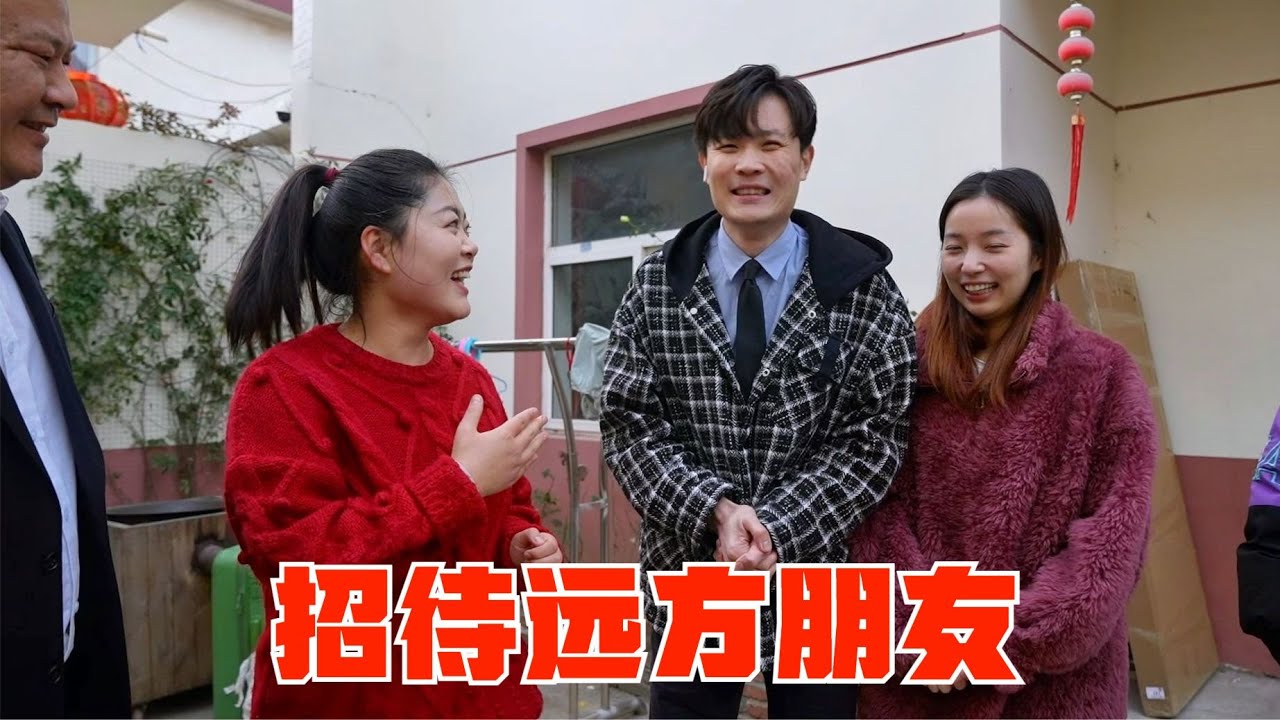 家裡白菜大豐收，小喬燉兩大鍋招待遠方朋友，他們說吃到家的味道