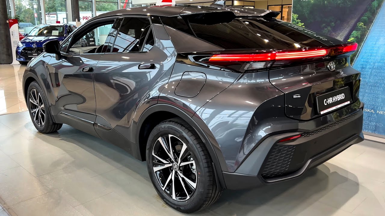 2025 TOYOTA C-HR STYLE - INTERIOR AND EXTERIOR WALKAROUND 4K