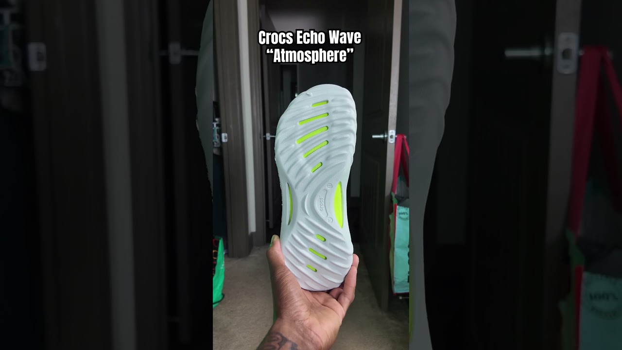 Another Croc Echo Wave added to the collection 🤩#crocs #crocslife #onfeet #unboxing #sale