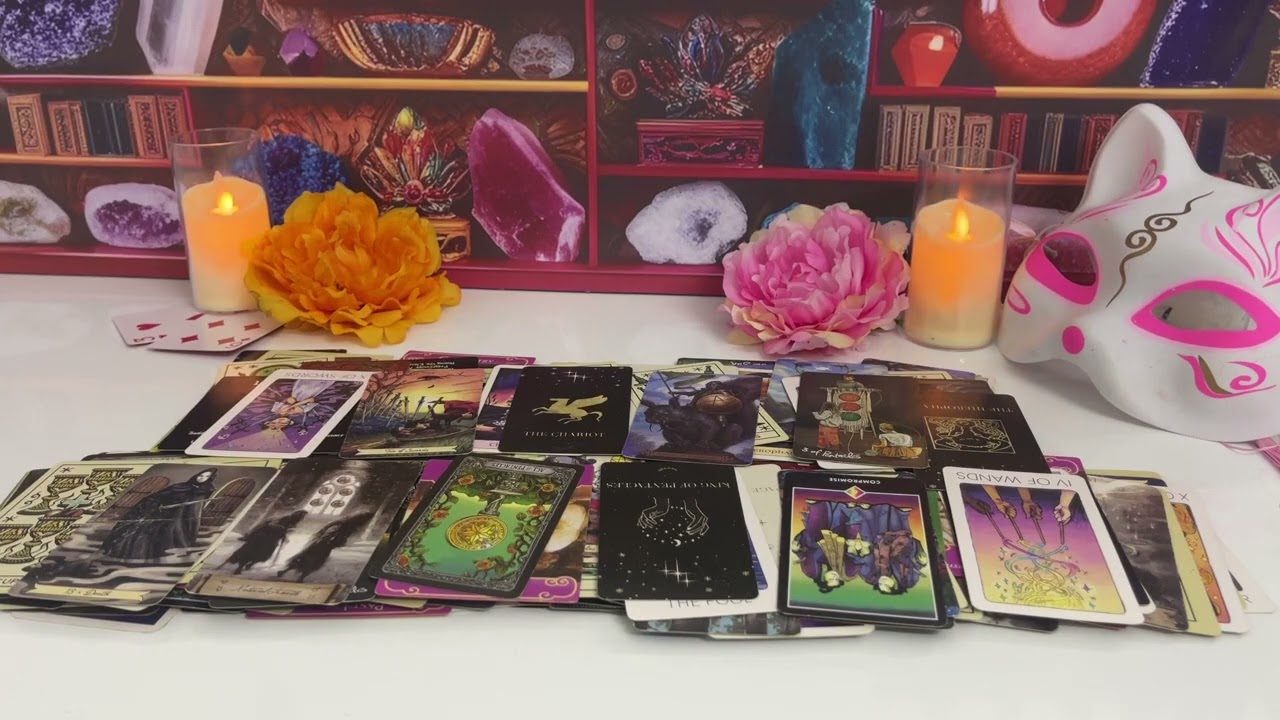 AQUARIUS ❤️ SOMEONE’S DESPERATE TO STOP YOU…VERY DIFFICULT TO GIVE YOU UP !!!❤️ Tarot Reading