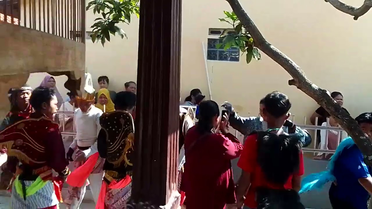 reog dangdut putra remaja desa larangan Maja kidul kab indramayu
