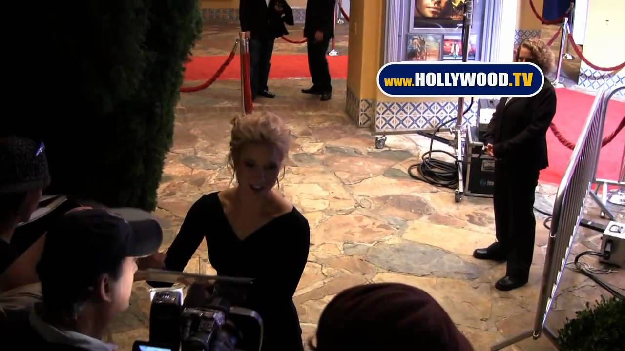 Jessy Schram @ The Unstoppable Red Carpet