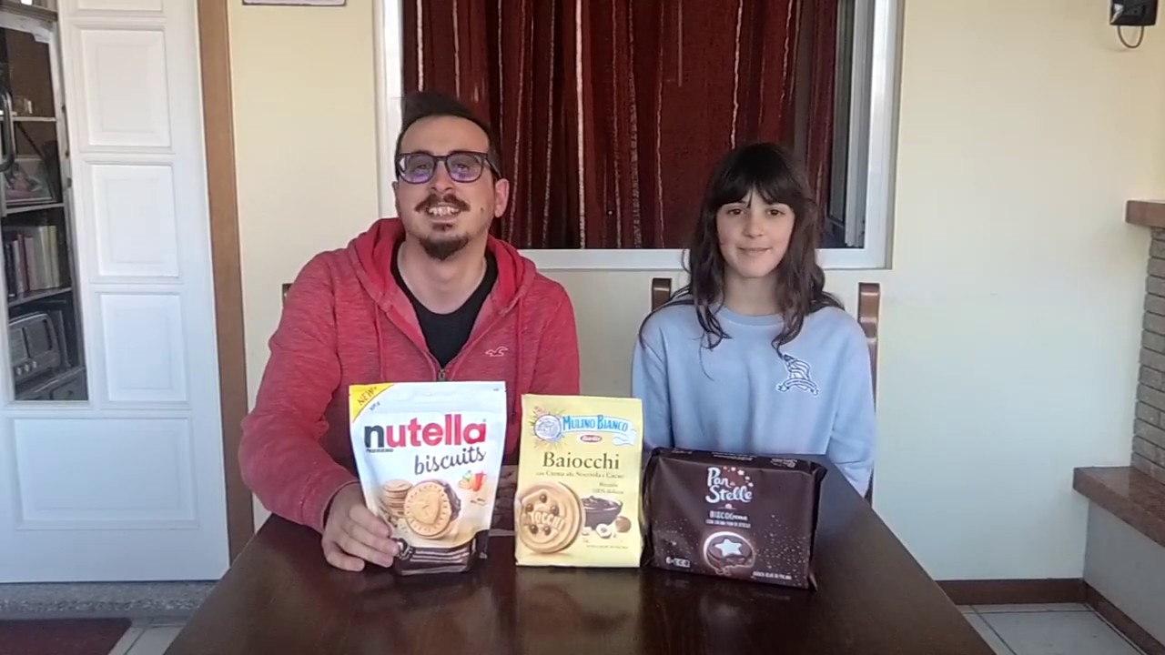 MEGASFIDA!! Nutella Biscuits VS Baiocchi VS BiscoCrema Pan di Stelle!!