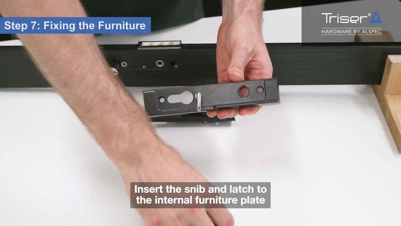 Triser sliding door training