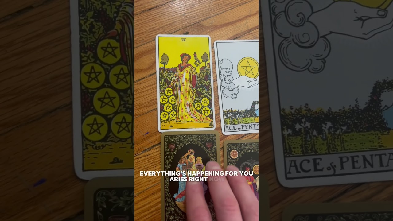 #fortuneteller #tarot #horoscopearies #aries #horoscope #divination #tarotreading  #astrology