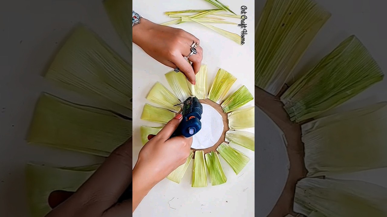 corn husks craft ideas! #diy #walldecor #artcrafthome #shorts #youtubeshorts
