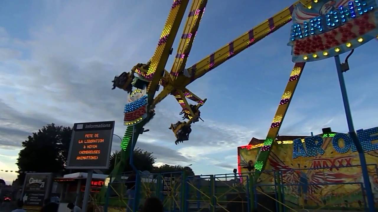 Noyon (60) Foire aux Manèges 2016 - Air One Maxxx