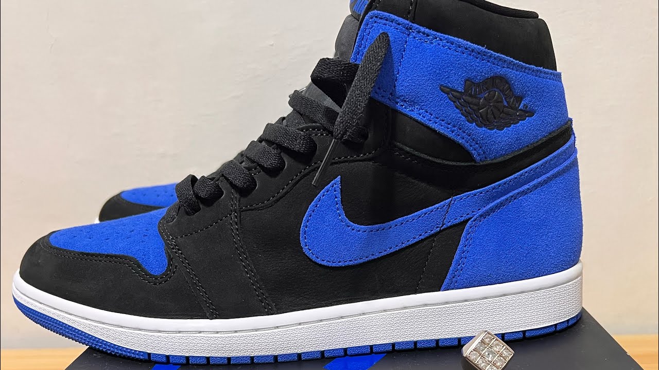 Unboxing a Jordan 1 High Royal Reimagined