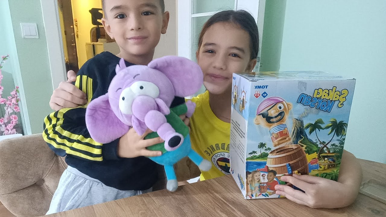 Bugün şakacı korsan oynadık.❤️