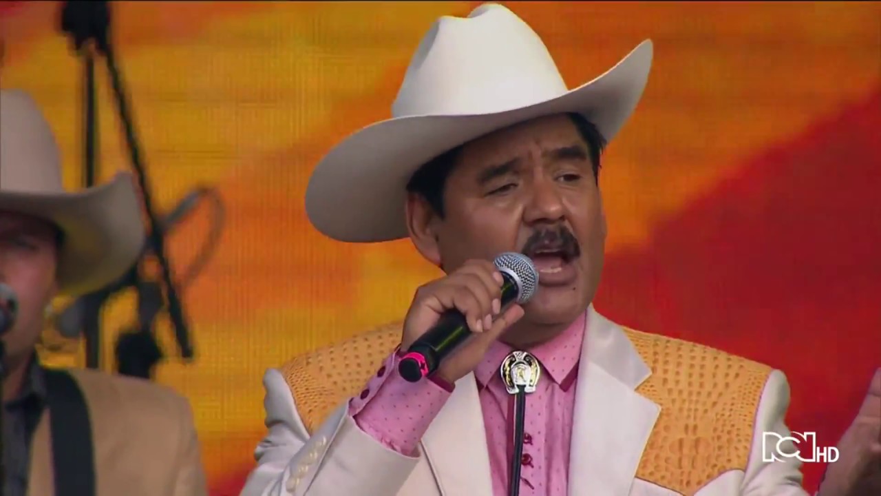 BOHEMIO DE AFICI&Oacute;N CHUY LUVIANO Y SUS RAYOS DE M&Eacute;XICO EL ORIGINAL(EN VIVO)