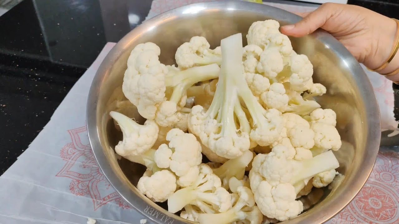 اكله والوداع ليه 🤷 ماهو طول السنه عندي طازه طواجن وكمان تقليه👌⁉️ 
