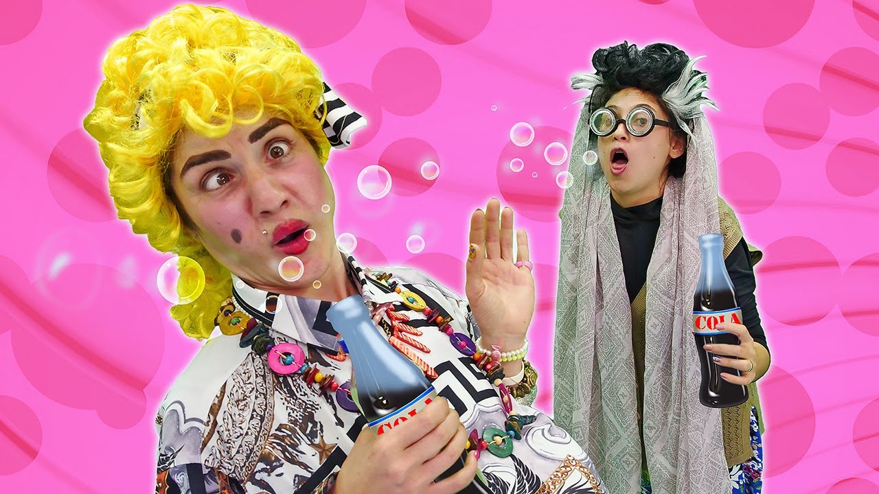 Komik video. Kız oyunu. Fenomen teyzeler! Mukaddes ve Mukadder teyze reklam çekimindeler