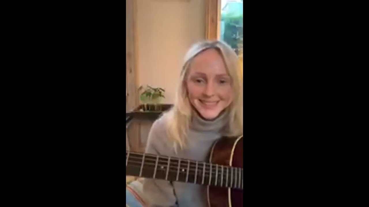 Laura Marling ||| OIWAE Suite (DADDAD version) - (Instagram Live 04/02/2020)