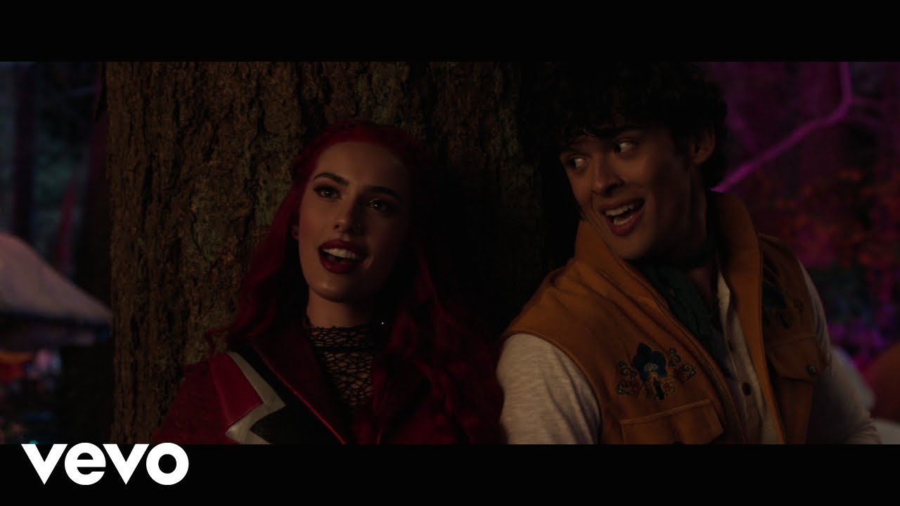 Descendants Wicked Wonderland - Cast - For Once in My Life (From 
