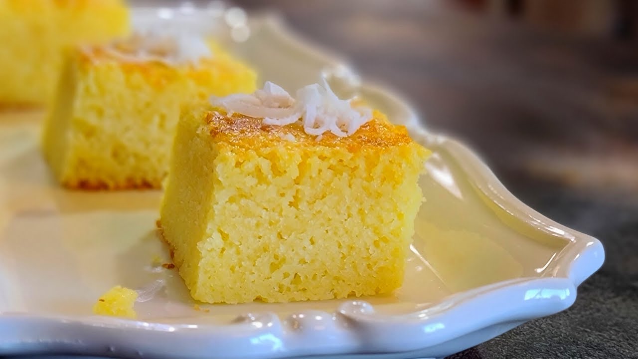 Easy and Moist Semolina Cake