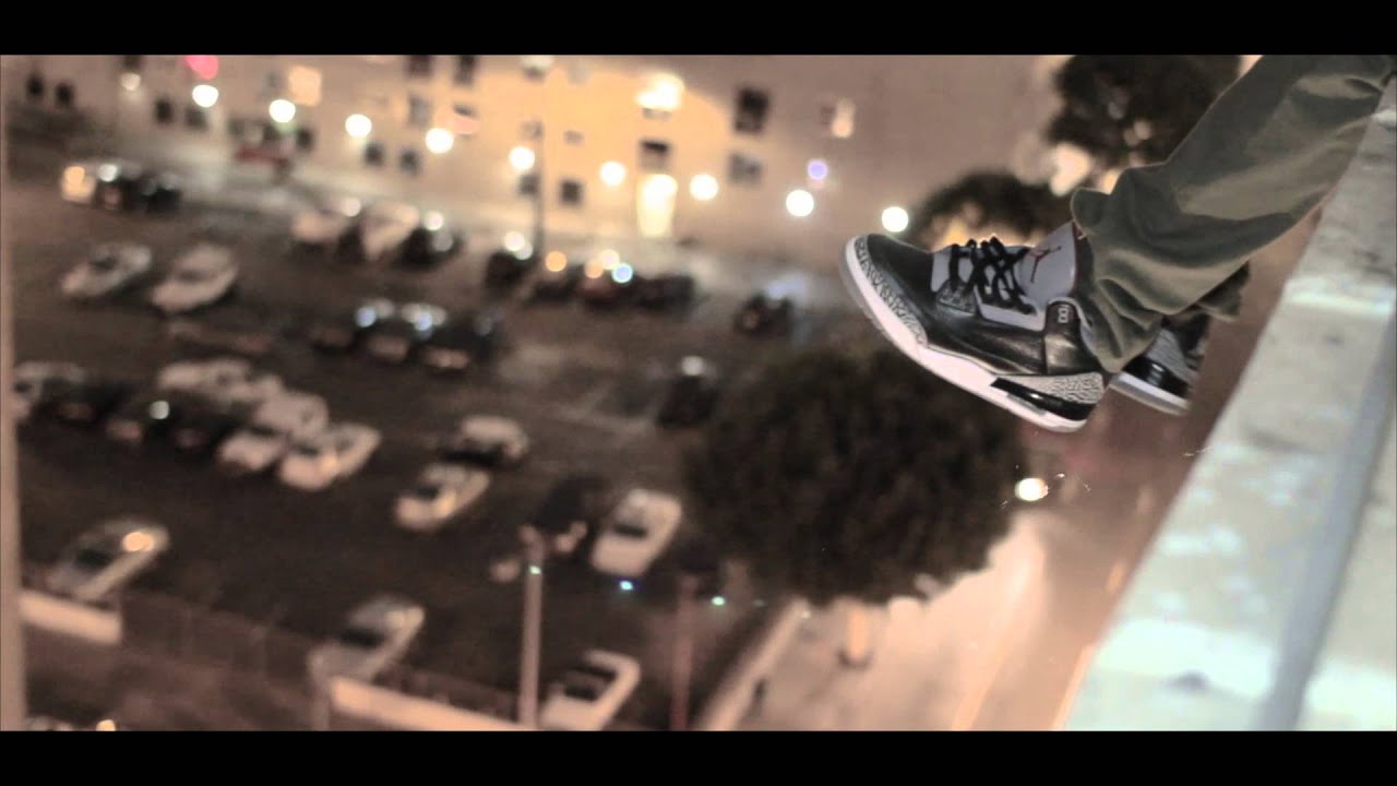 BLAKE KELLY - CRASH LANDING