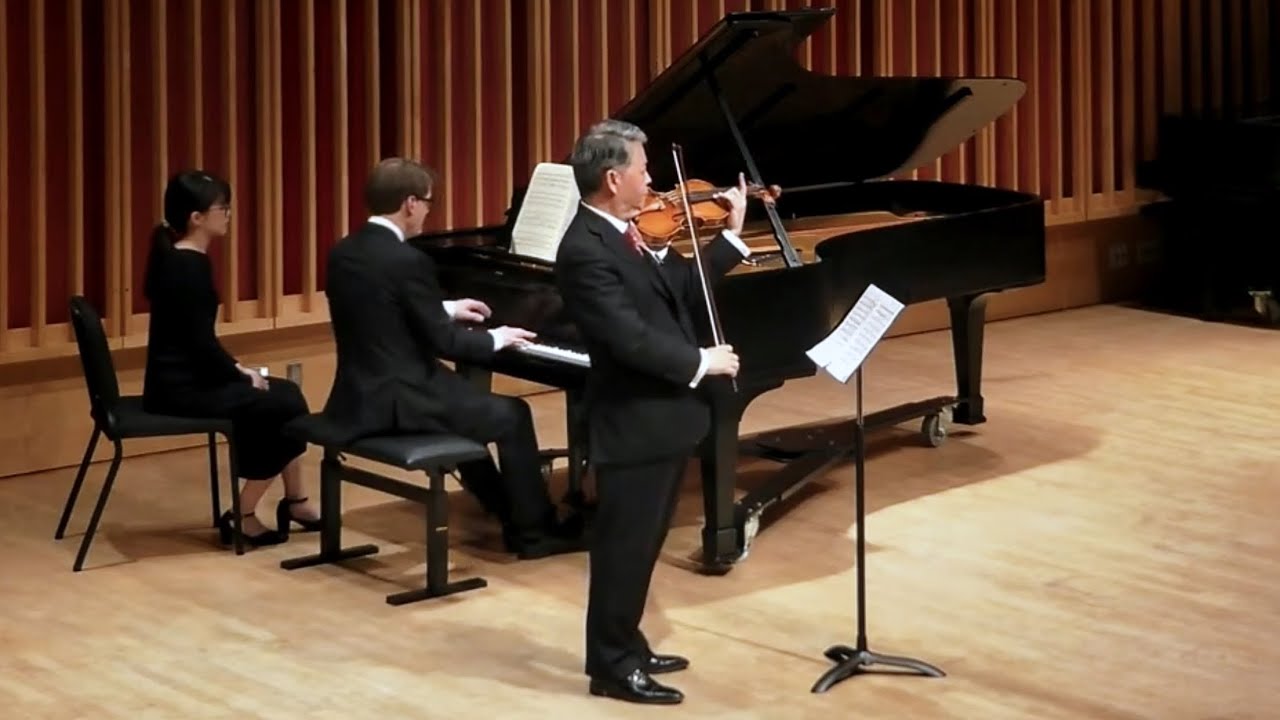 Yi-Wen plays Francesco Maria Veracini: Largo for Violin and Piano in F Sharp Minor.