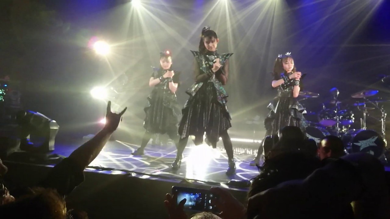 BABYMETAL : Karate [Live @ L'Elysée Montmartre - Paris - 09/02/2020]